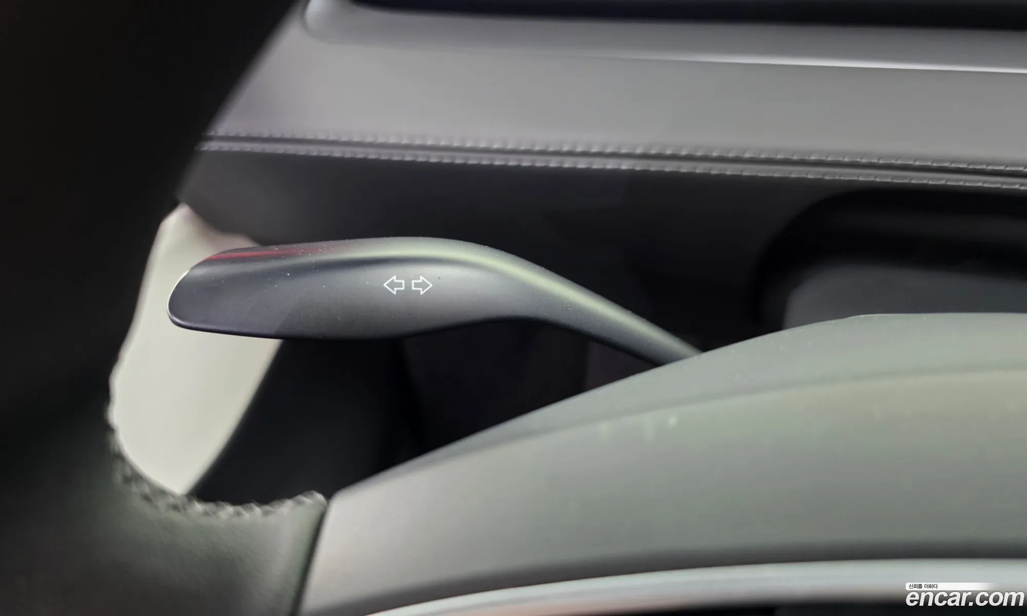 Tesla Model Y 2025 — 15