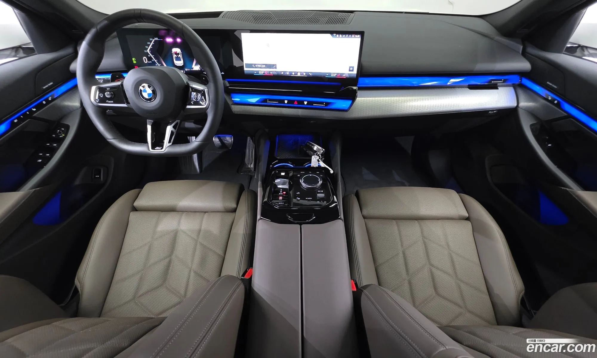 BMW 5 Series 2025 WBA21FJ05SCV43320 — 3