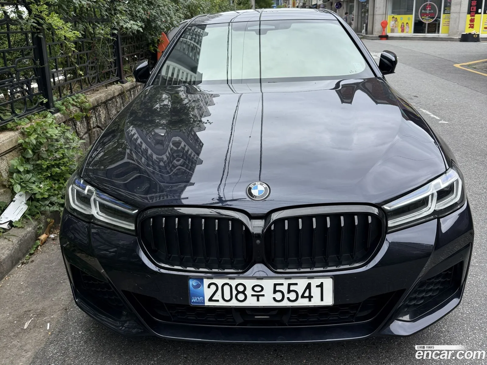 BMW 5 Series 2021 — 12