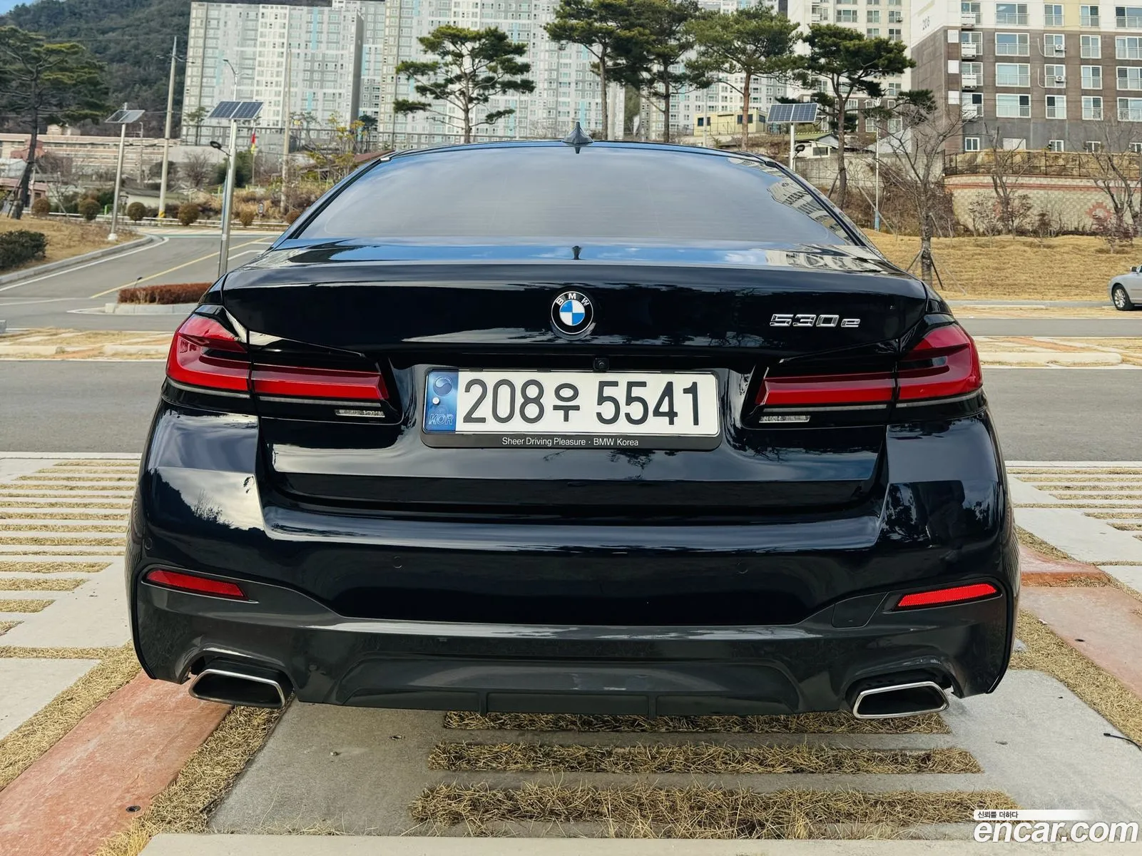 BMW 5 Series 2021 — 10