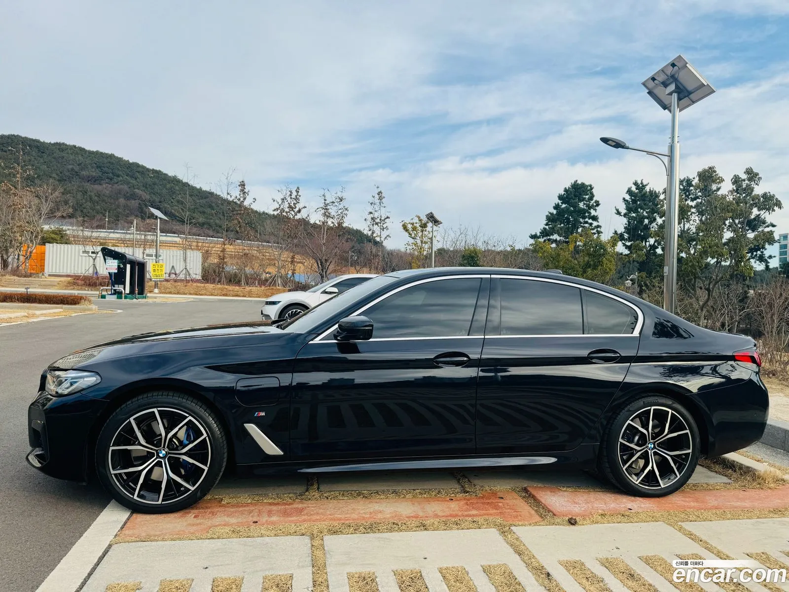 BMW 5 Series 2021 — 6
