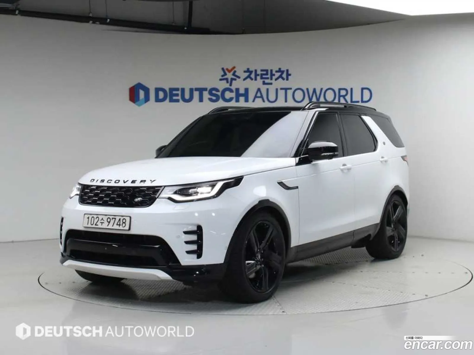 Land Rover Discovery 5 2024 — 17