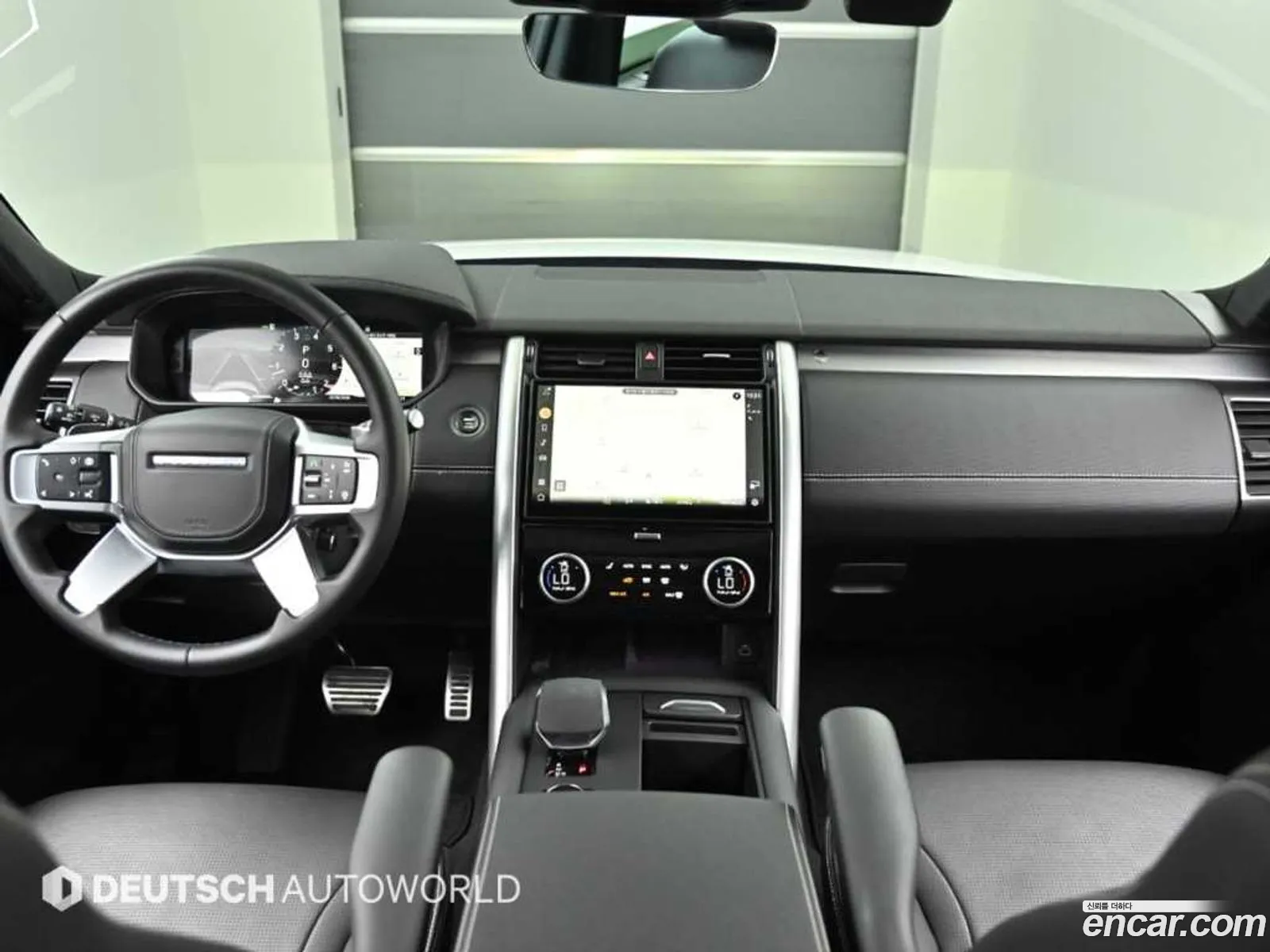 Land Rover Discovery 5 2024 — 11