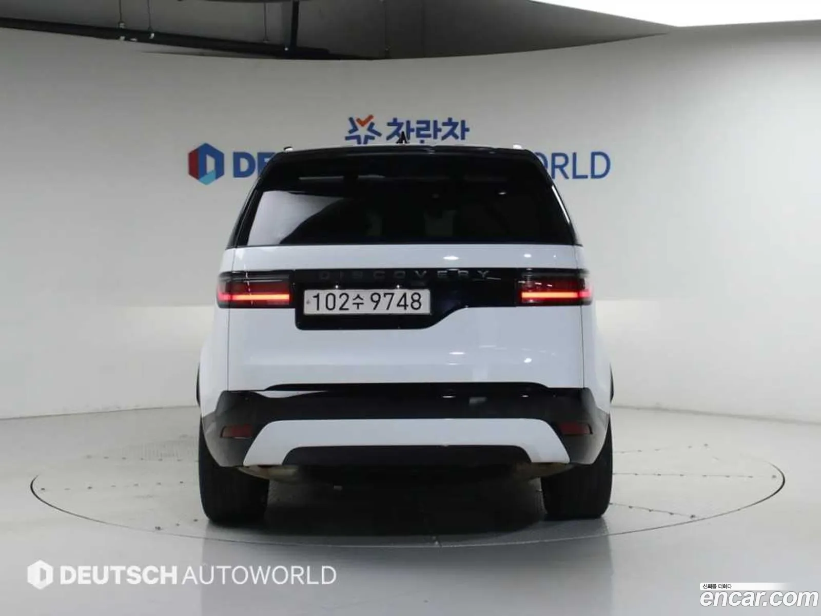 Land Rover Discovery 5 2024 — 12