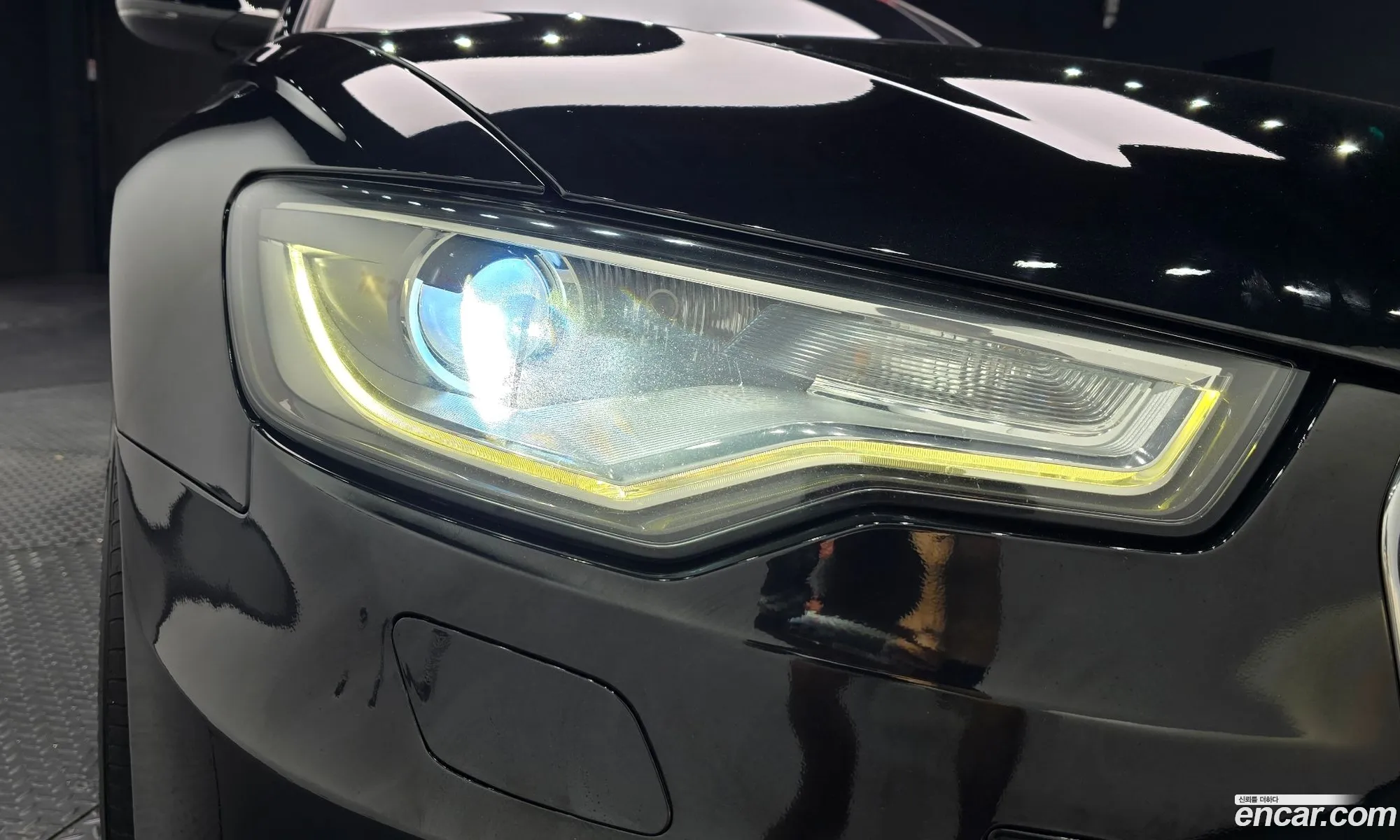Audi A6 2012 — 2