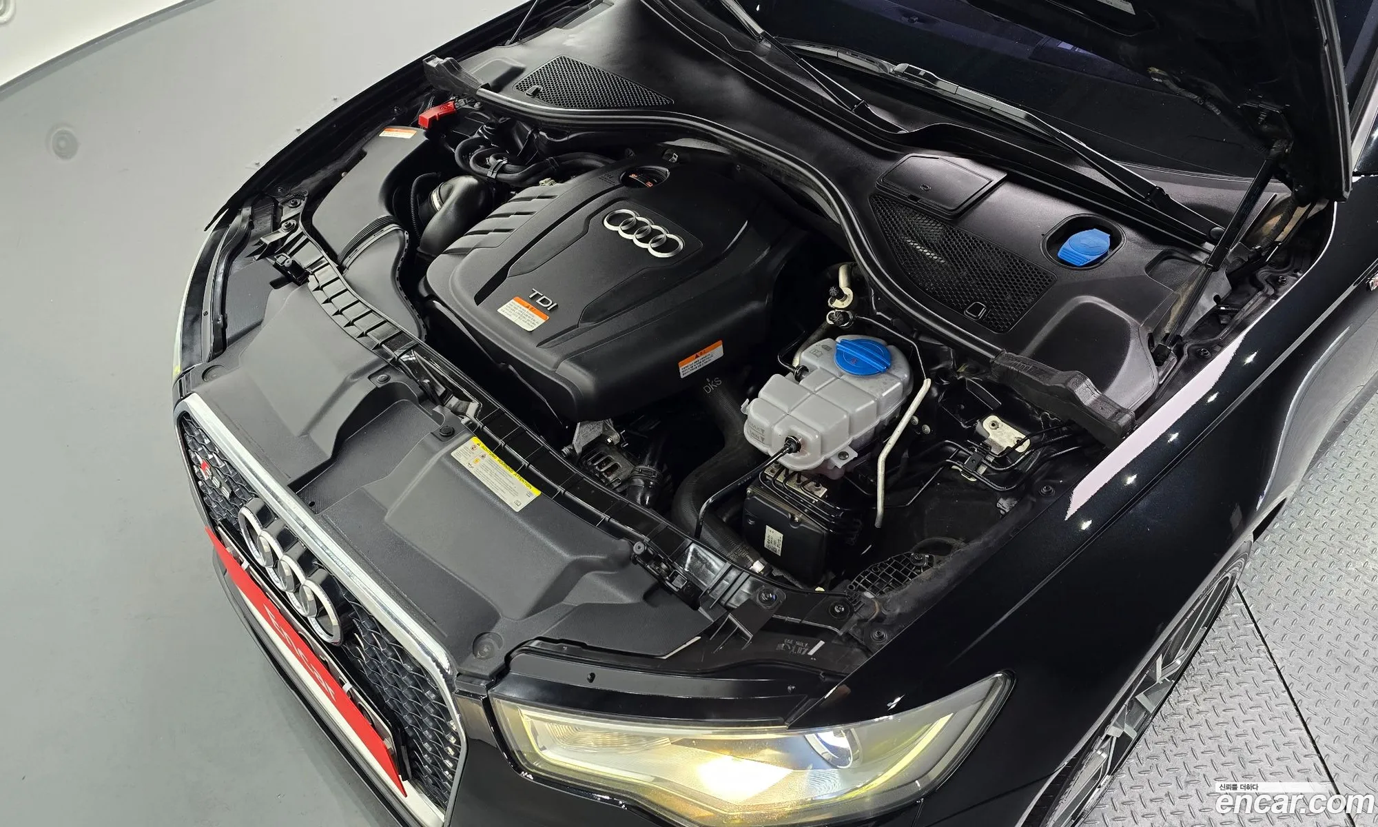 Audi A6 2012 — 27
