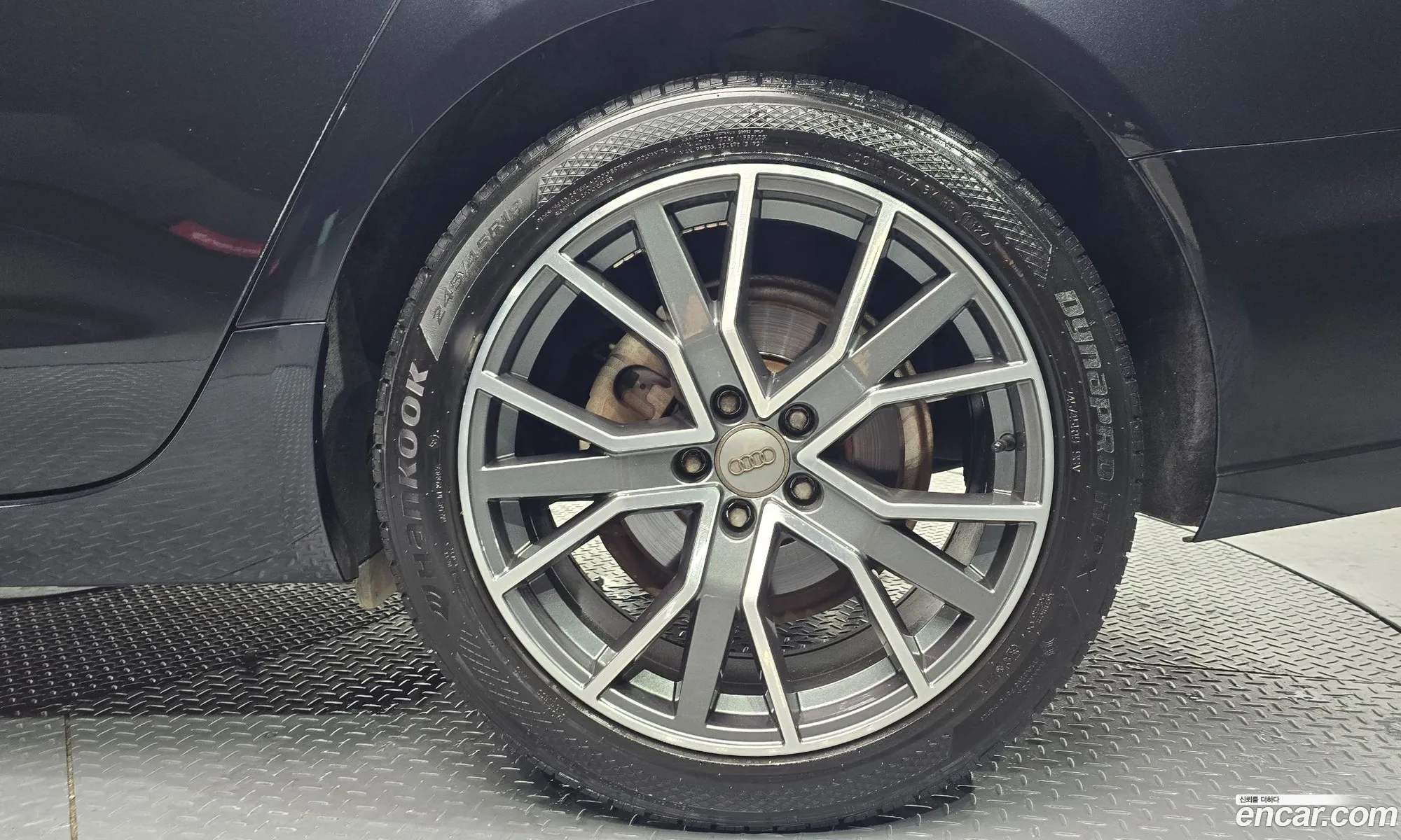 Audi A6 2012 — 10