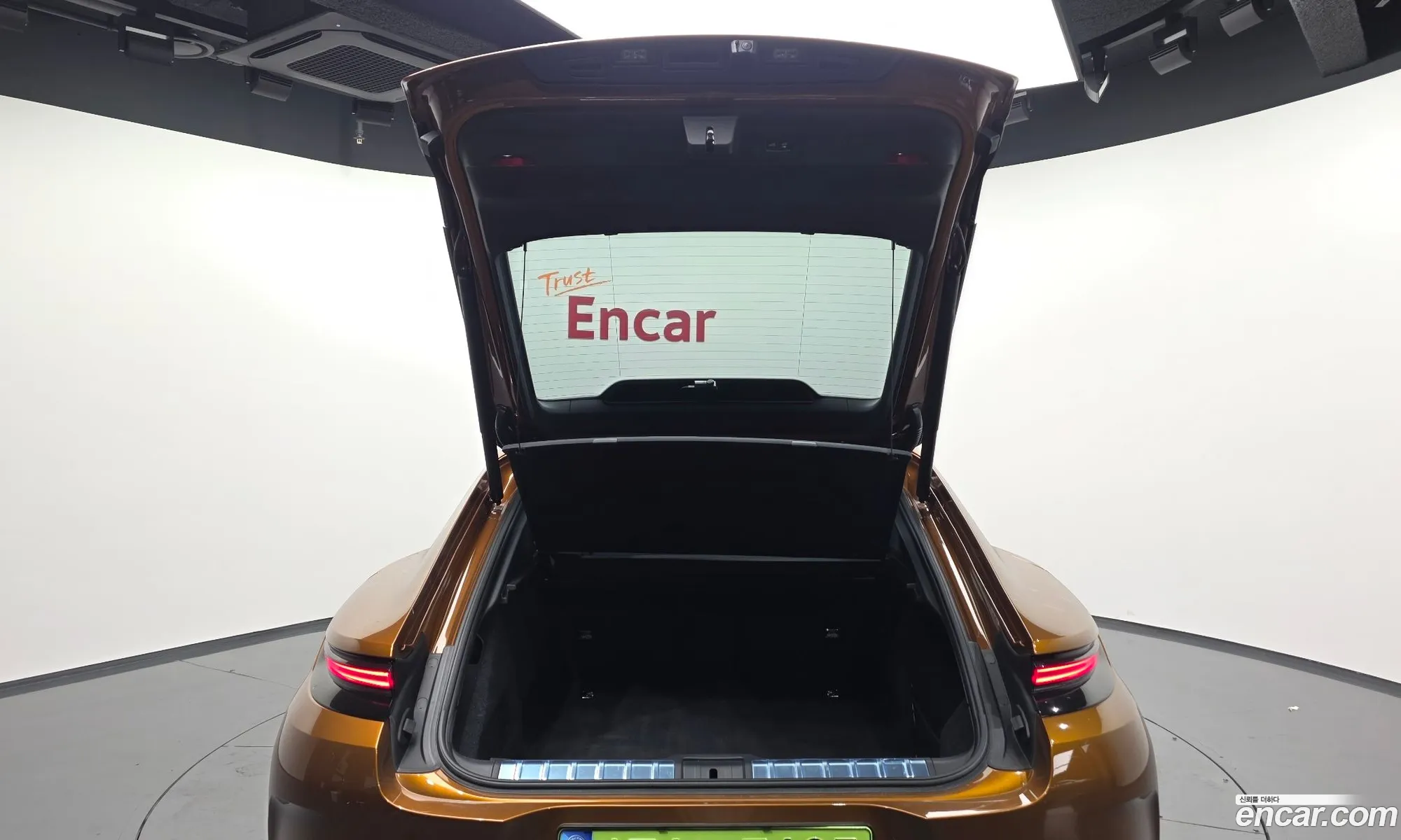 Porsche Panamera 2024 — 9