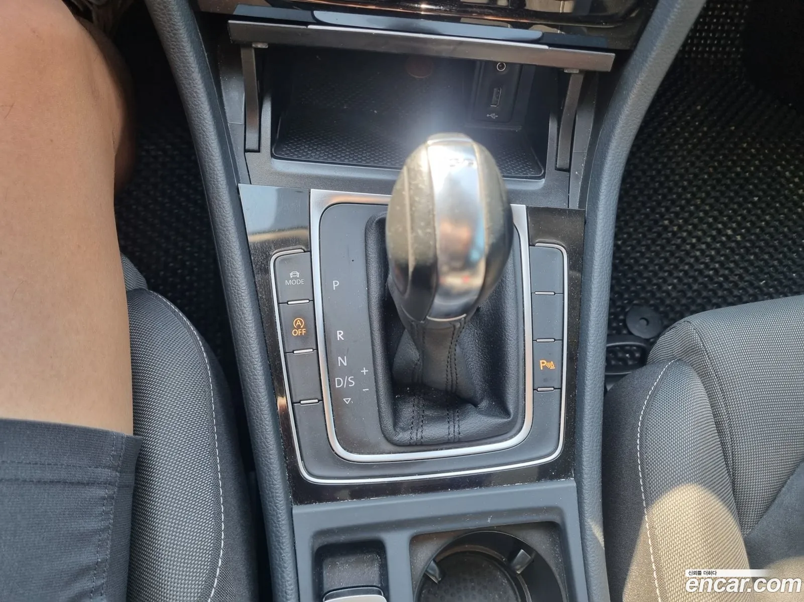 Volkswagen Golf 7th Gen 2013 — 13