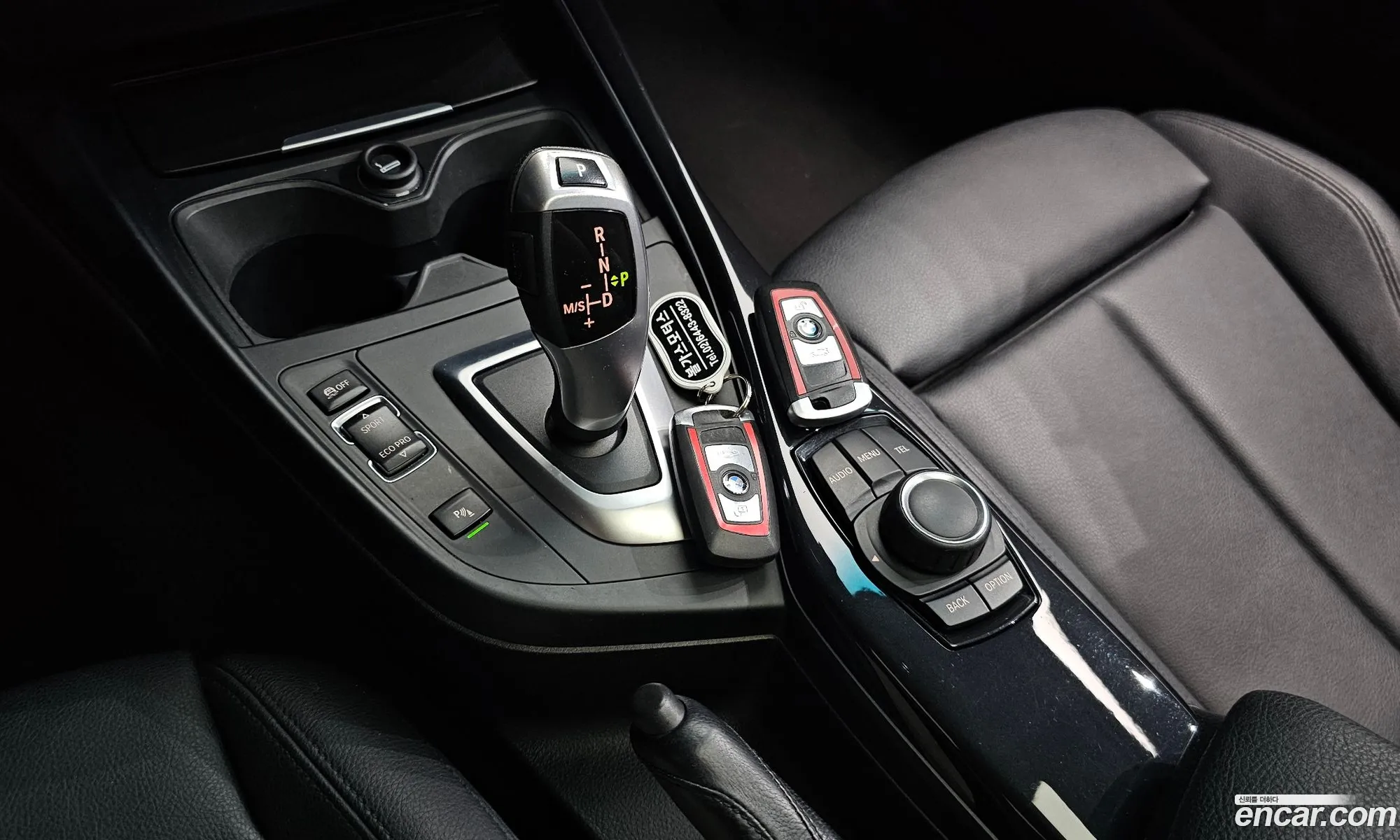 BMW 1 Series 2014 WBA1C1109FJ836373 — 32