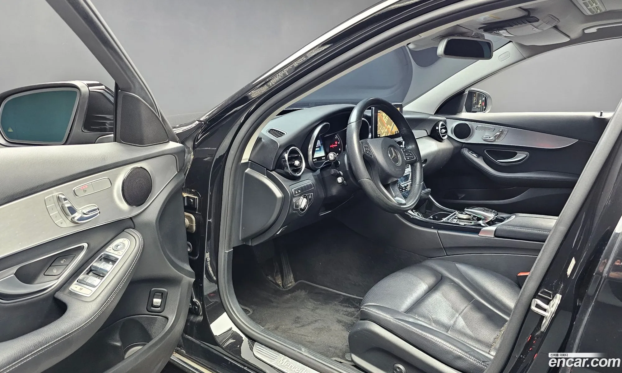 Mercedes-Benz C-Class W205 2017 — 12