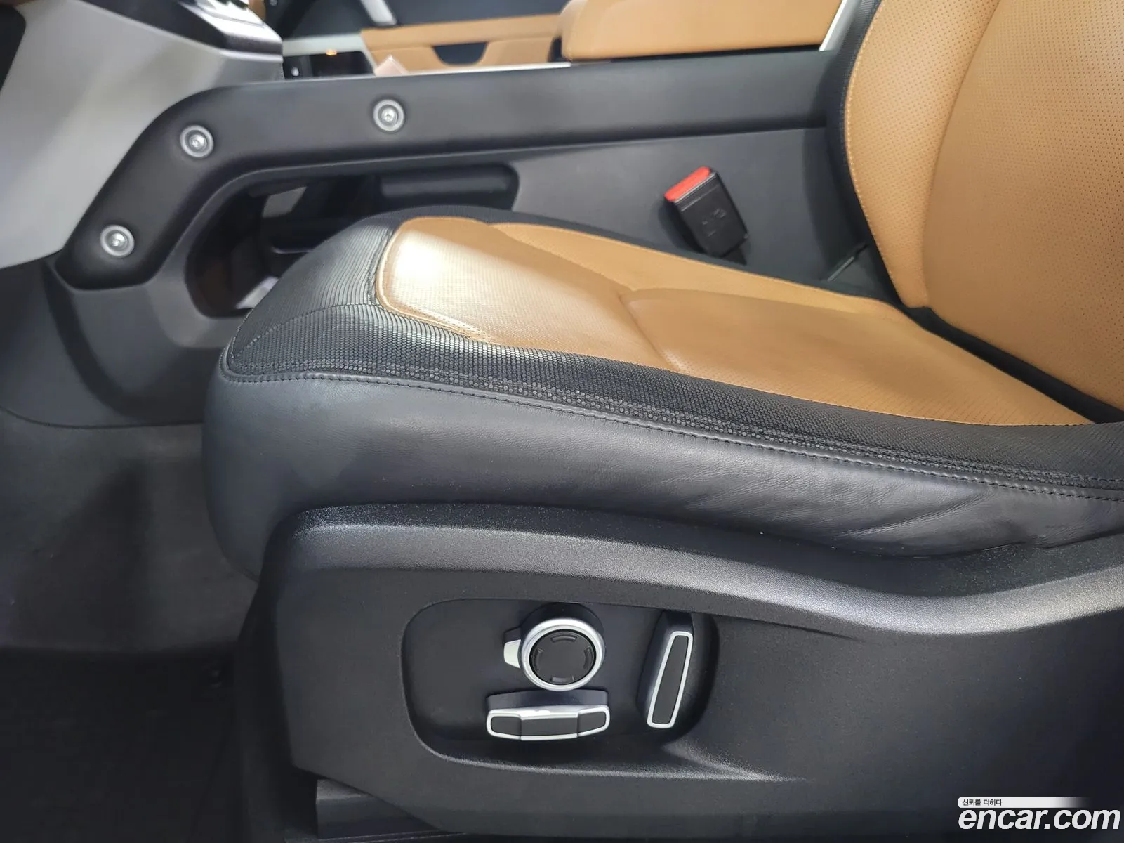 Land Rover Defender 2023 — 4