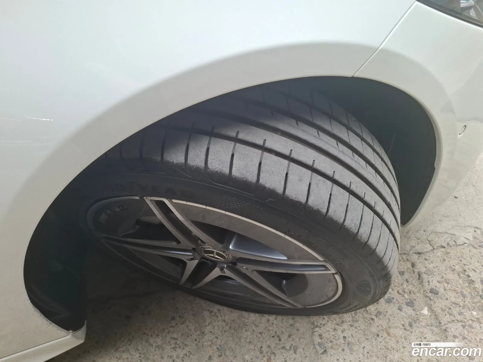 Mercedes-Benz C-Class W206 2025 — 4