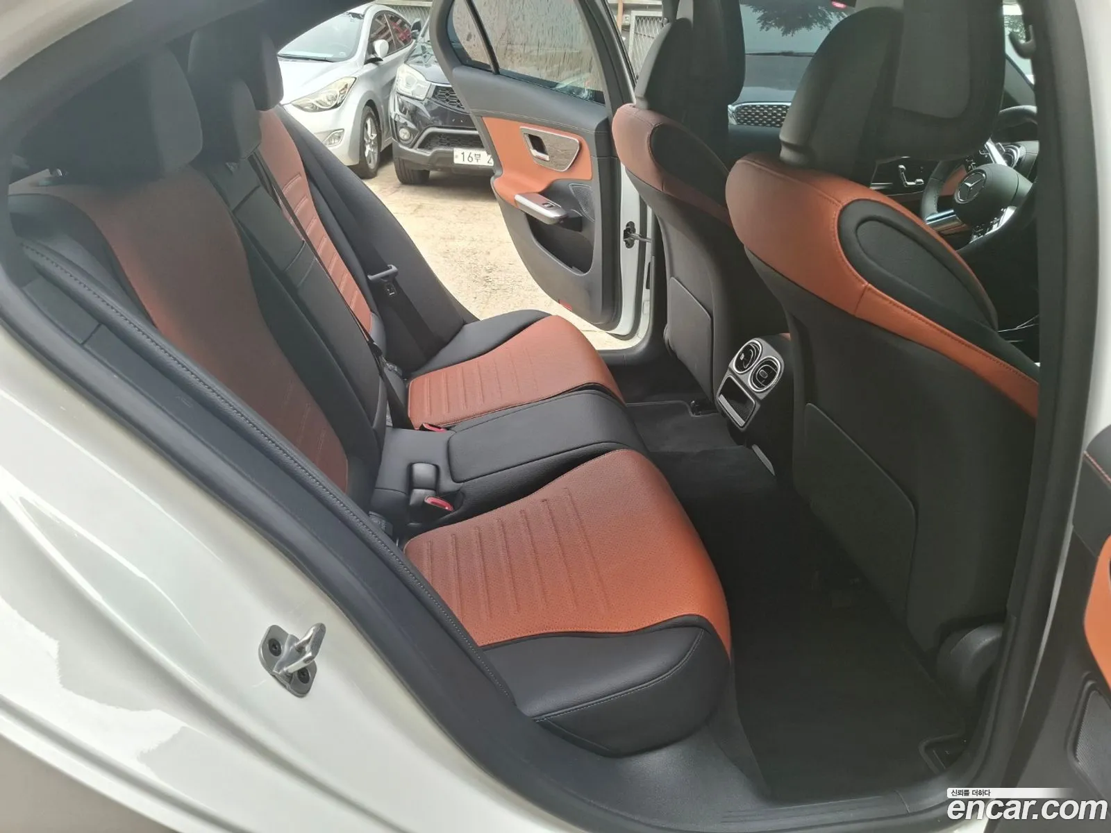 Mercedes-Benz C-Class W206 2025 — 9