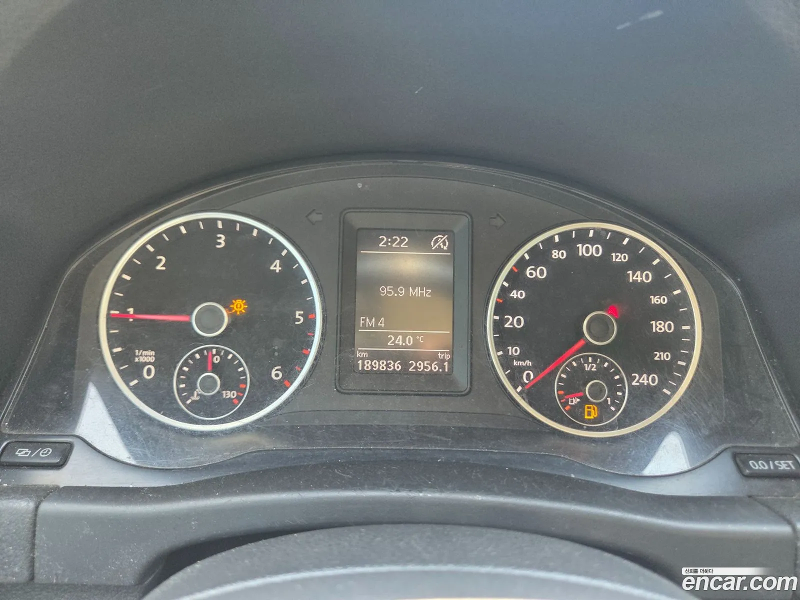 Volkswagen Tiguan 2015 — 14