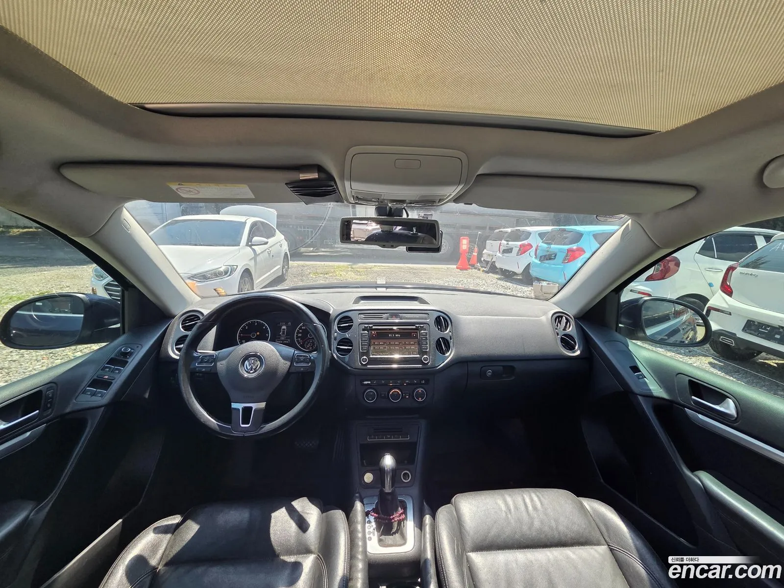Volkswagen Tiguan 2015 — 8