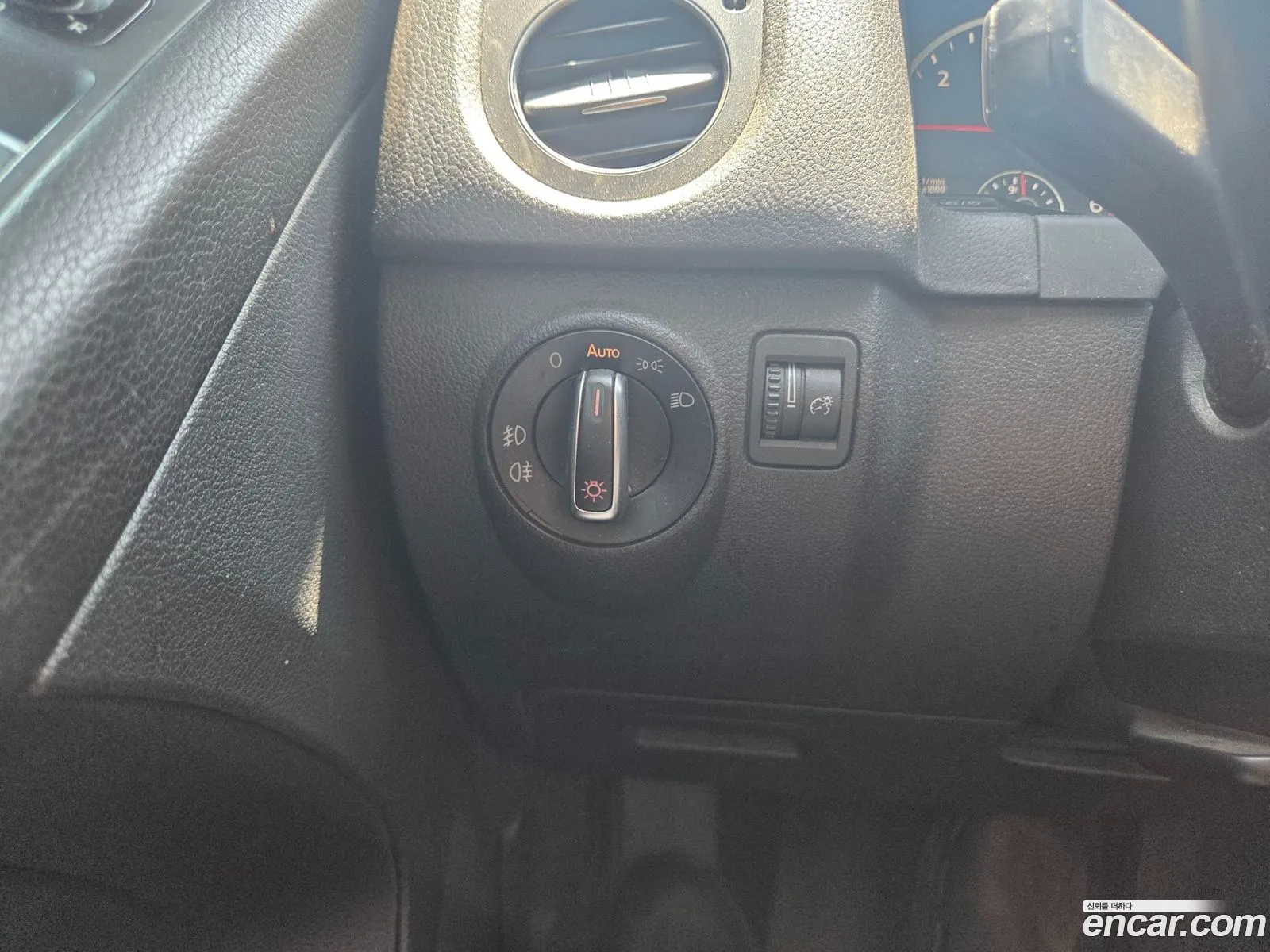Volkswagen Tiguan 2015 — 2