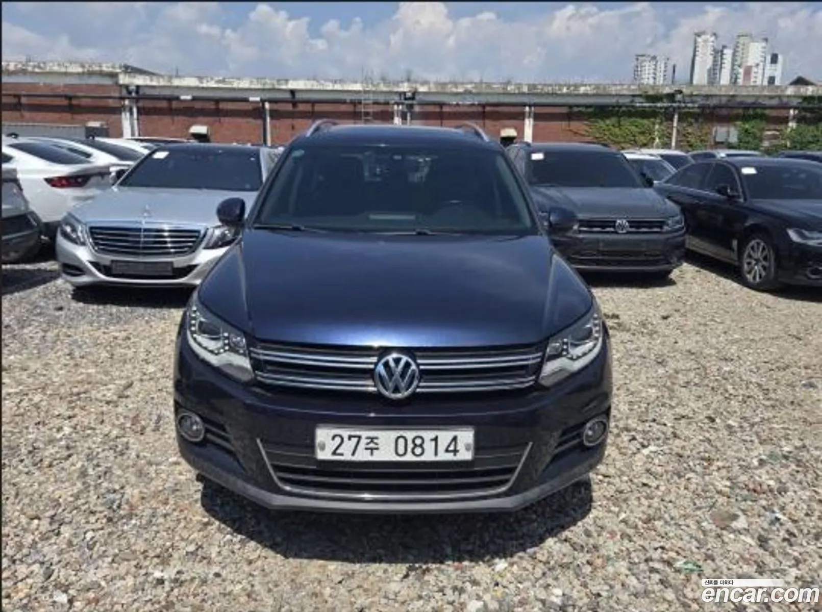 Volkswagen Tiguan 2015 — 18