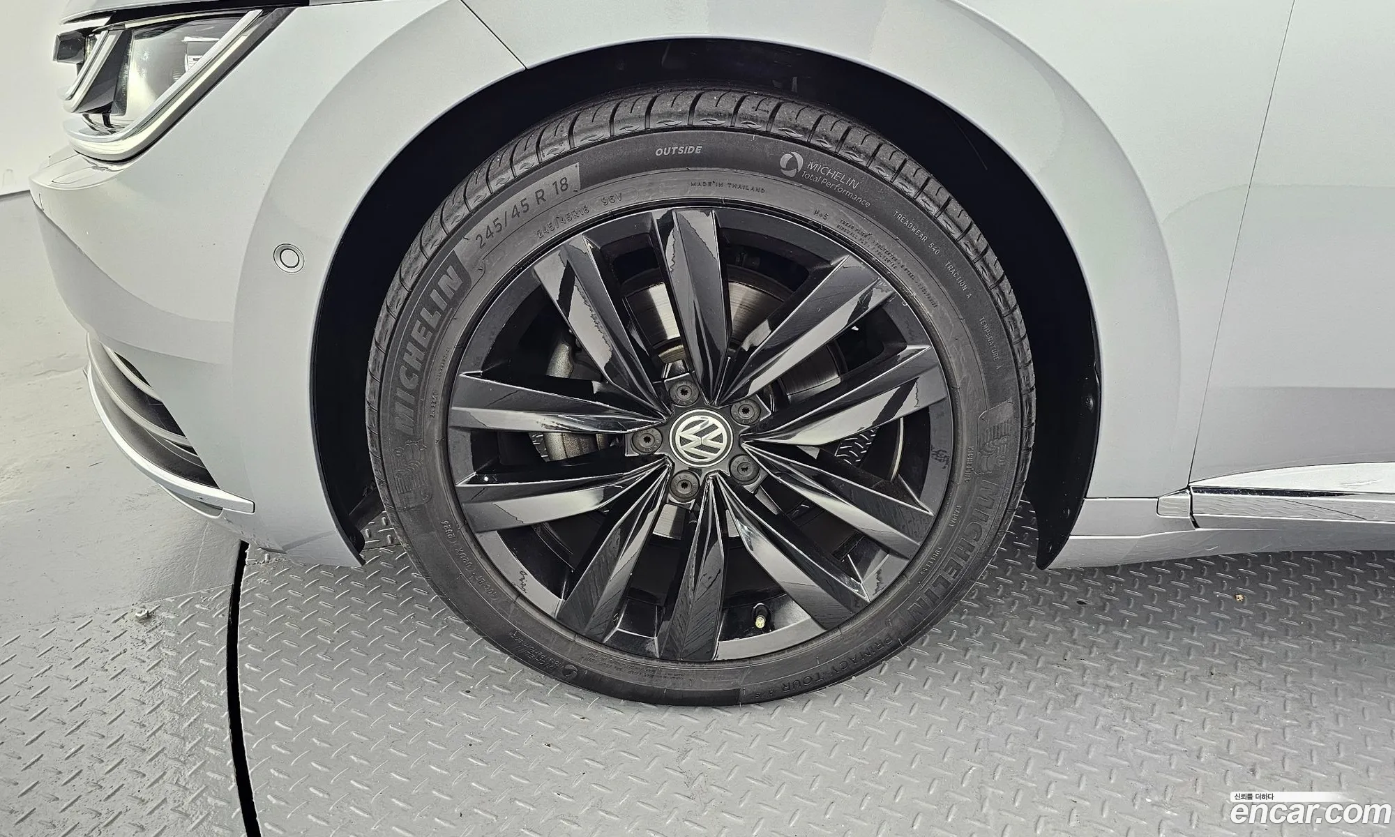 Volkswagen Arteon 2019 — 10