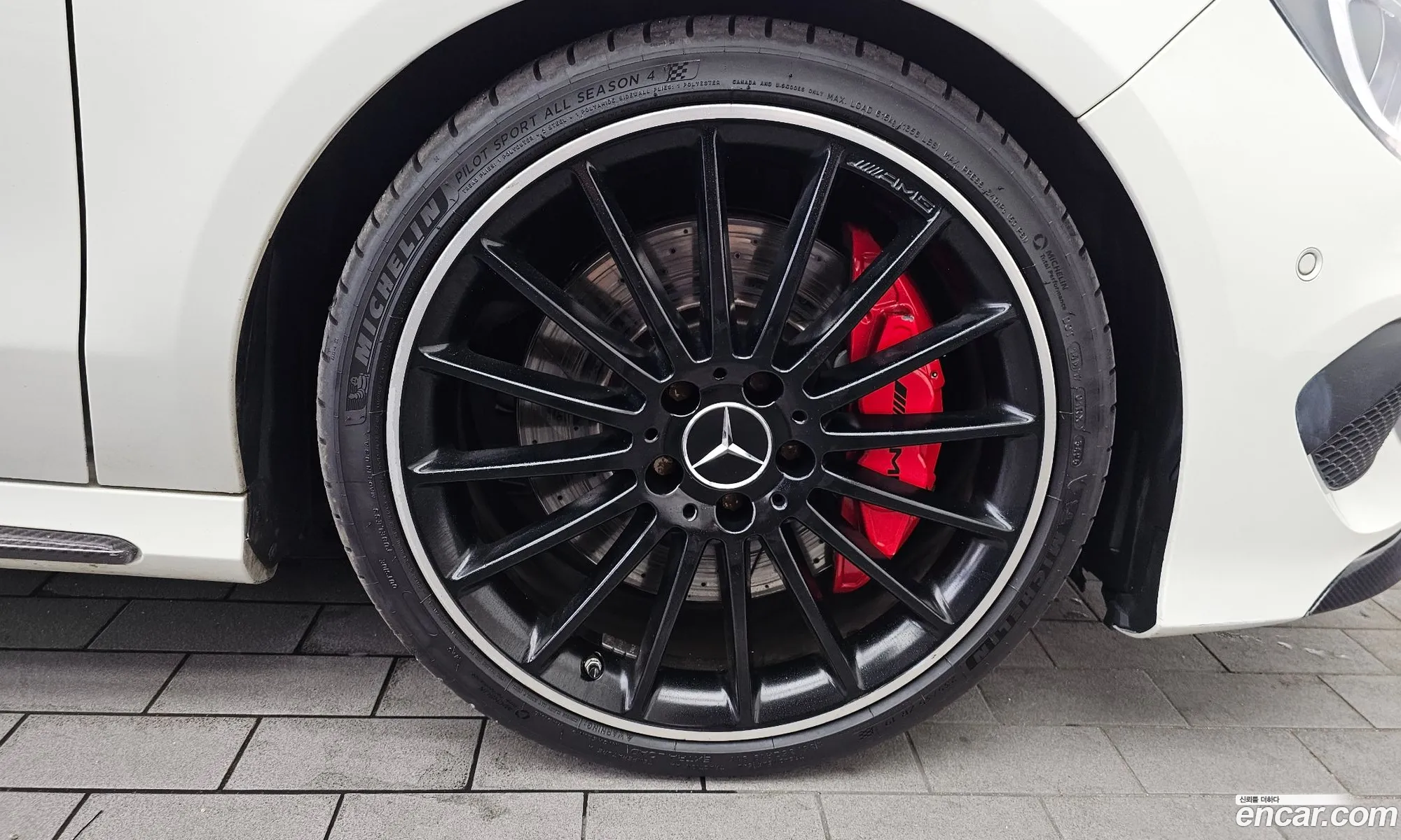 Mercedes-Benz CLA-Class C117 2016 — 26
