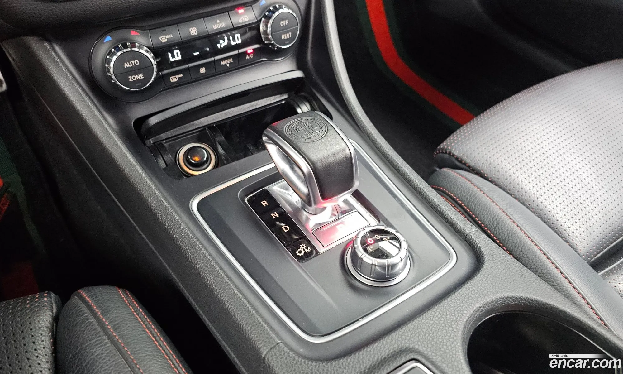 Mercedes-Benz CLA-Class C117 2016 — 25