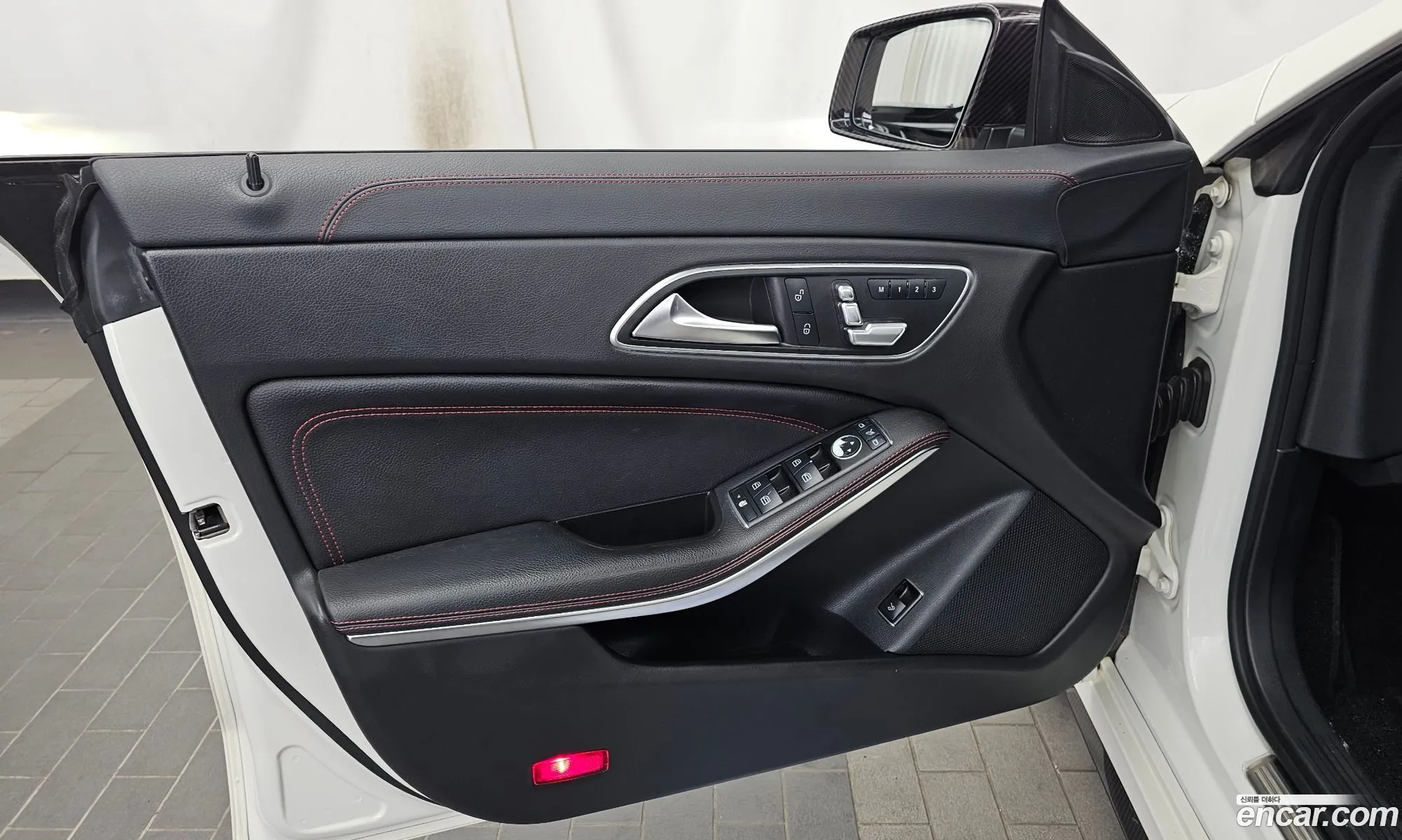 Mercedes-Benz CLA-Class C117 2016 — 15