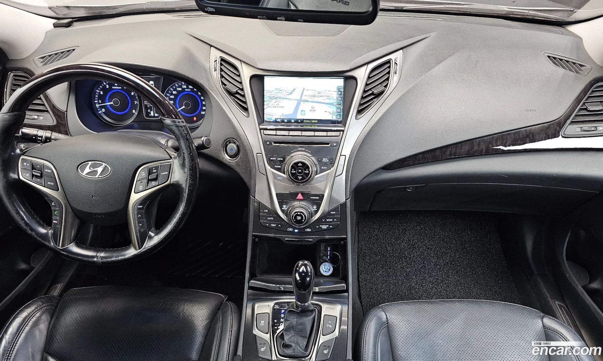 Hyundai Grandeur HG 2014 — 3