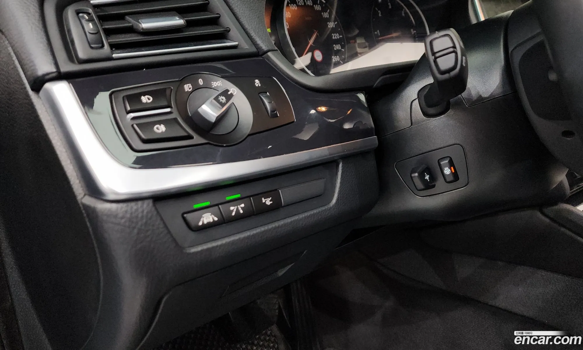 BMW 5 Series 2016 WBA5E5103GG208374 — 3