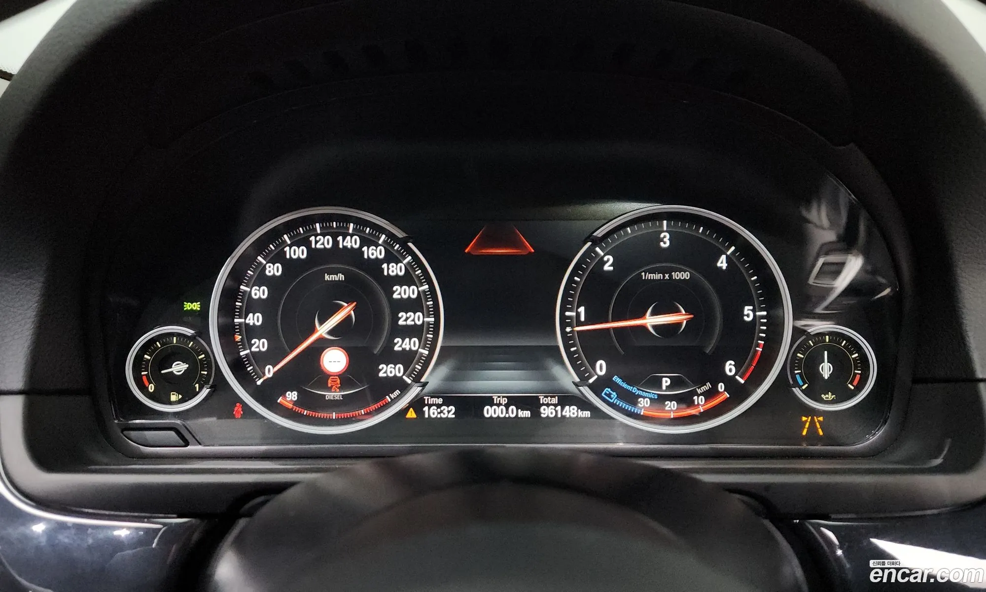 BMW 5 Series 2016 WBA5E5103GG208374 — 5