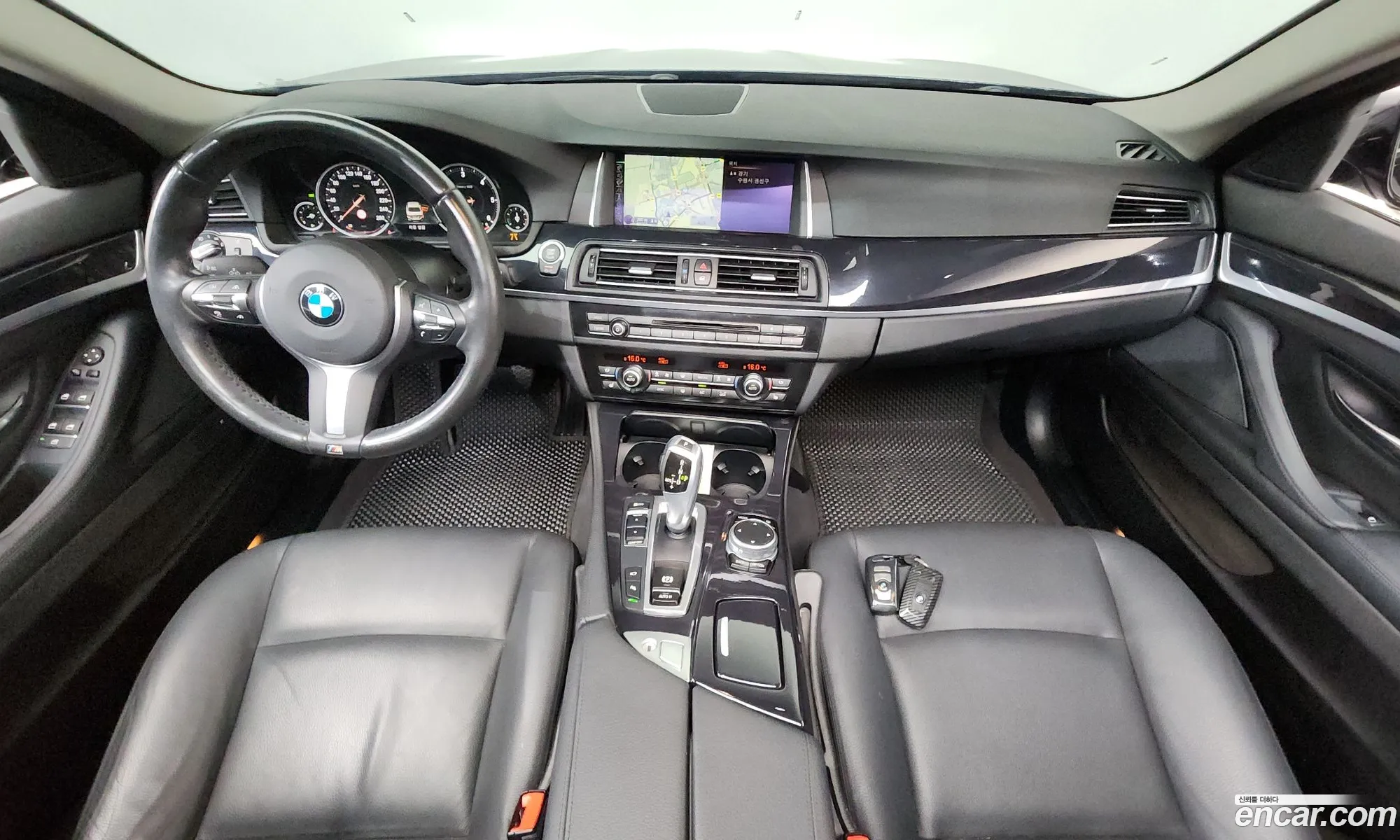 BMW 5 Series 2016 WBA5E5103GG208374 — 13
