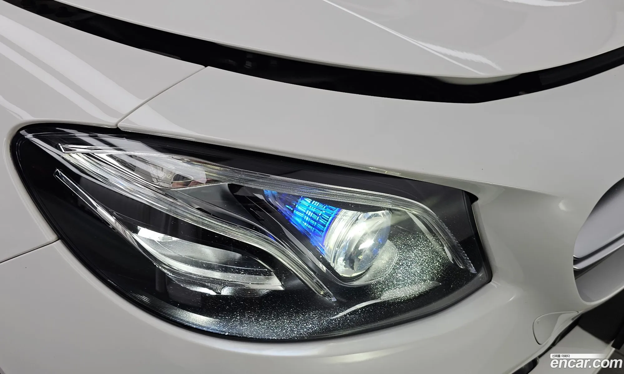 Mercedes-Benz E-Class W213 2018 WDDZF8JB5JA437711 — 28