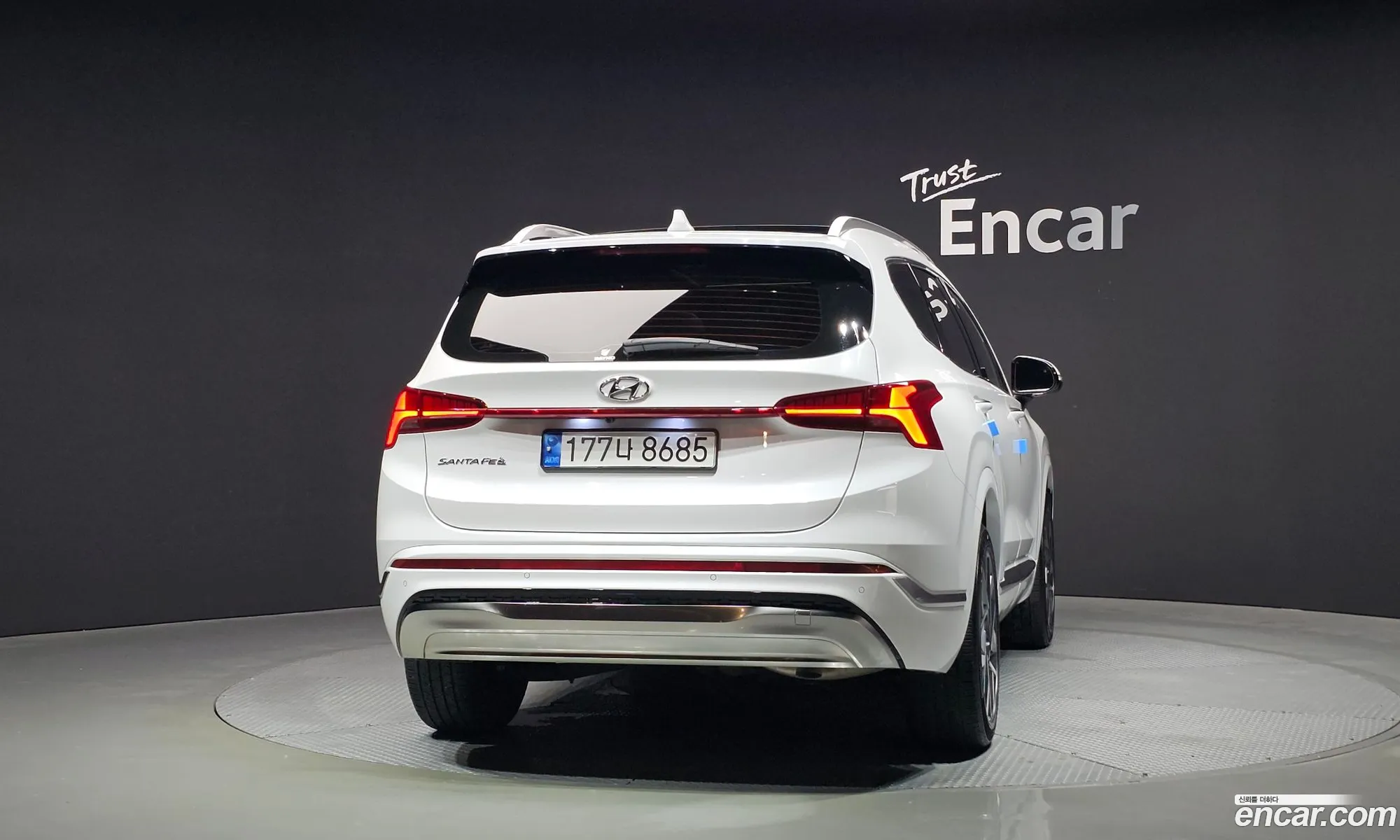 Hyundai Santa Fe 2023 — 4