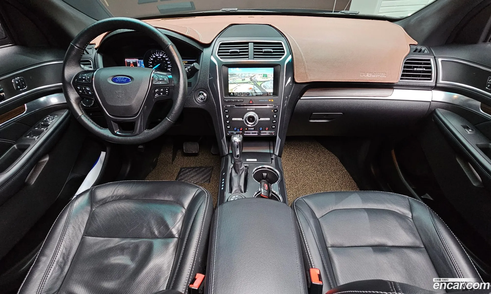 Ford Explorer 2017 1FM5K8FH2HGB24992 — 5