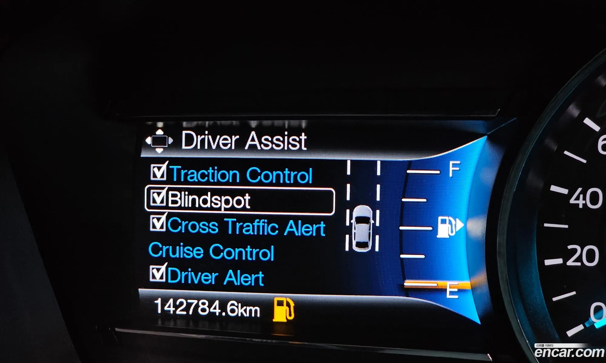 Ford Explorer 2017 1FM5K8FH2HGB24992 — 18