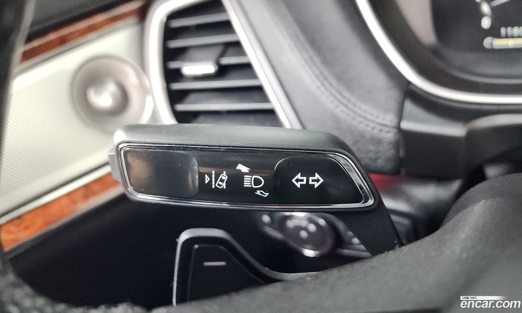 Lincoln Nautilus 2019 2LMPJ8LP8KBL64879 — 21