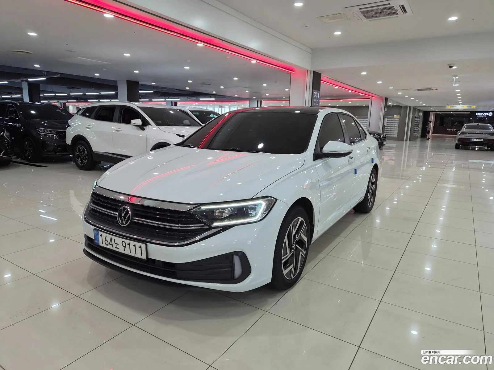 Volkswagen Jetta 7th Gen 2022 — 18