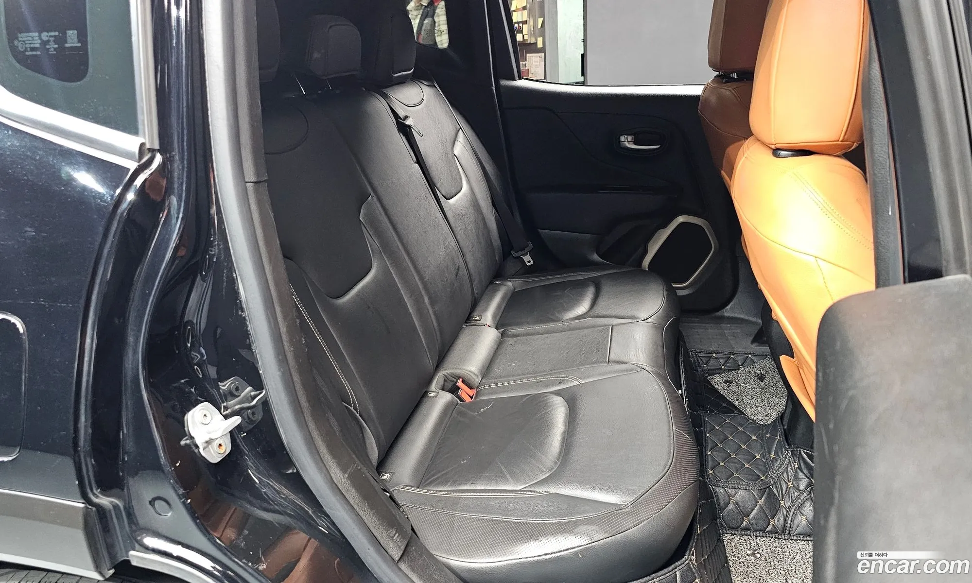 Jeep Renegade 2017 1C4BU000 — 12