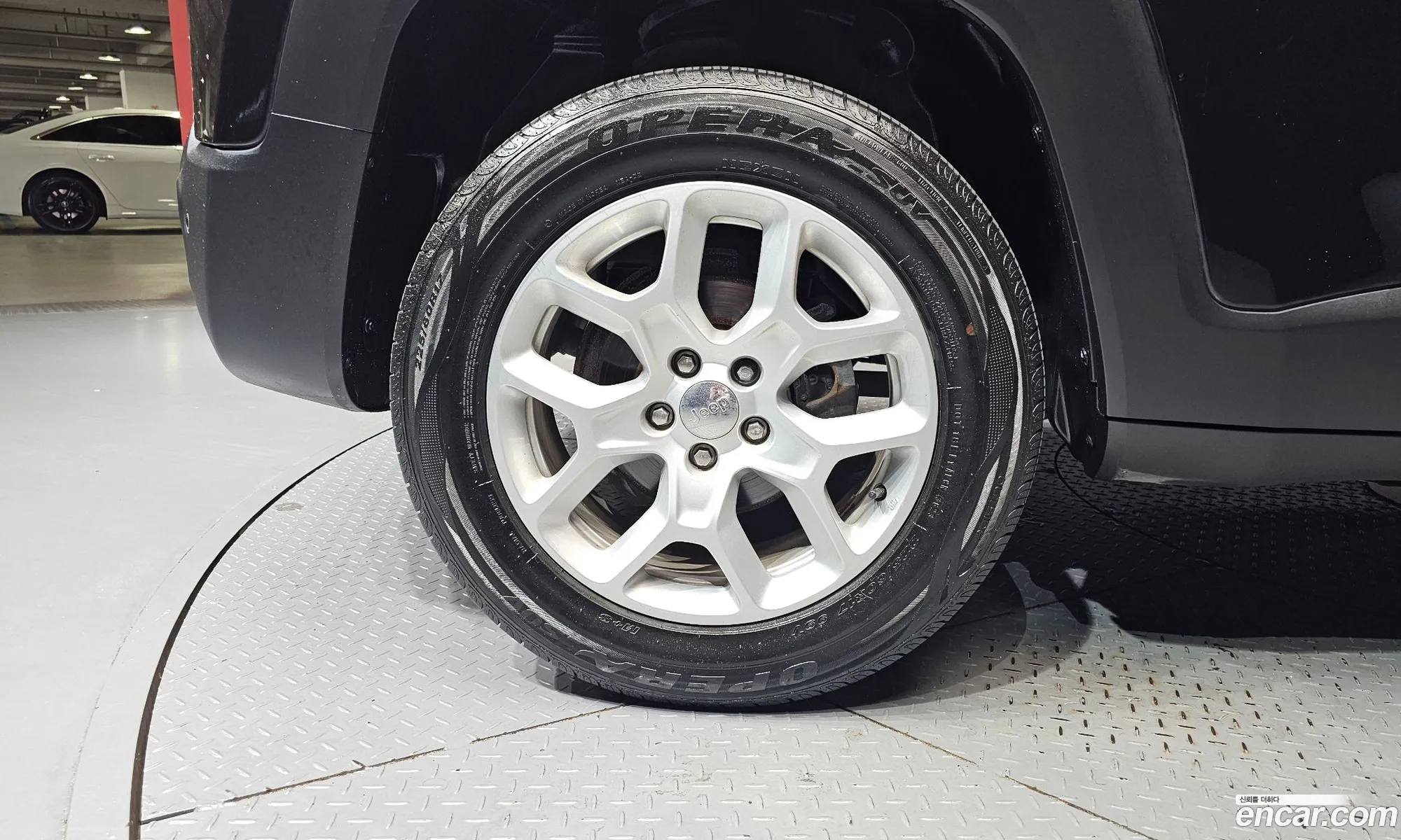 Jeep Renegade 2017 1C4BU000 — 6