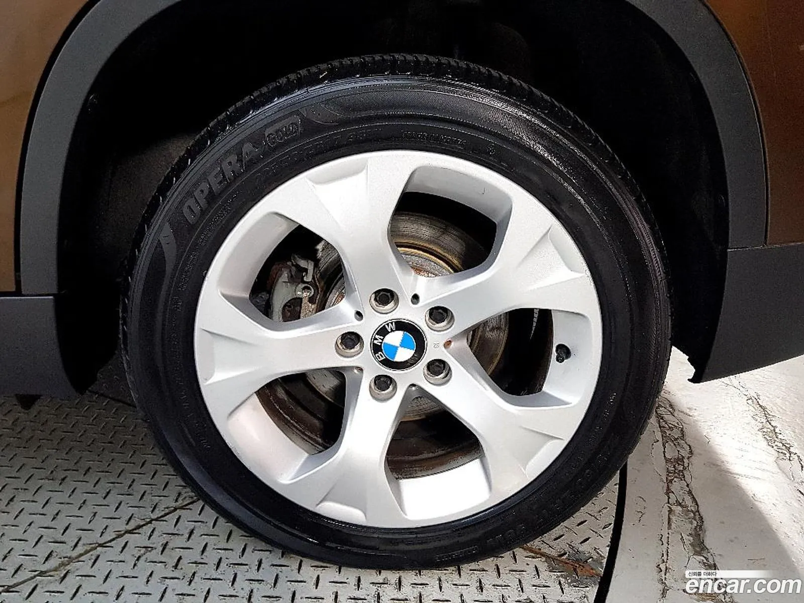 BMW X1 2011 — 8