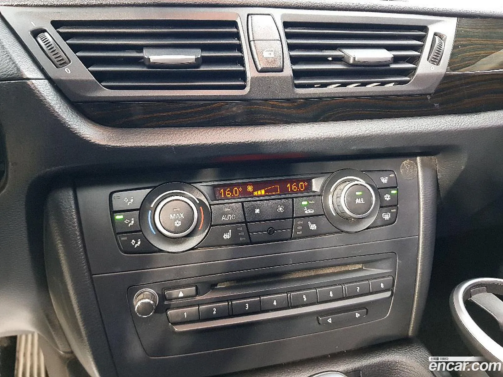 BMW X1 2011 — 10