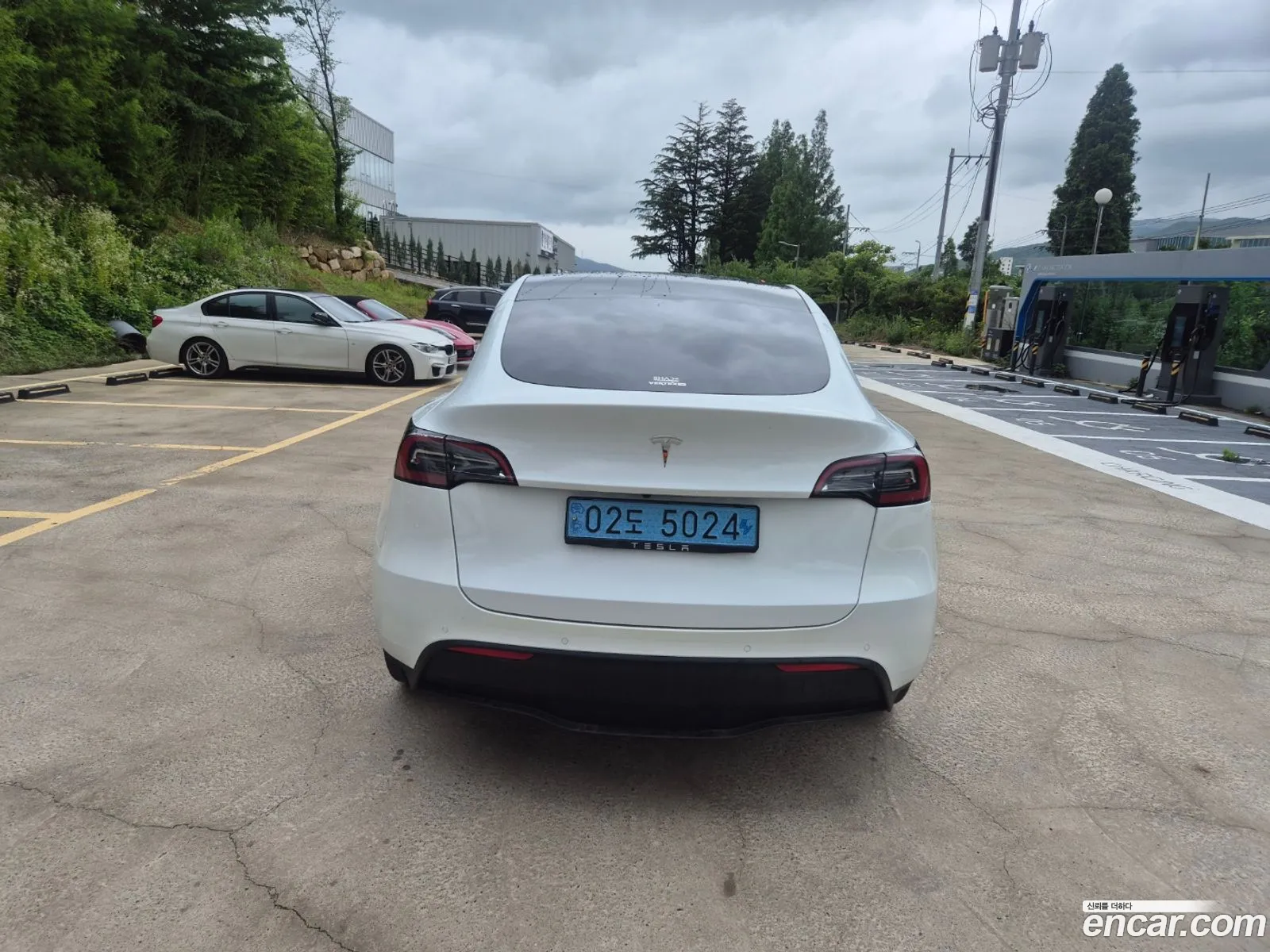 Tesla Model Y 2022 — 2