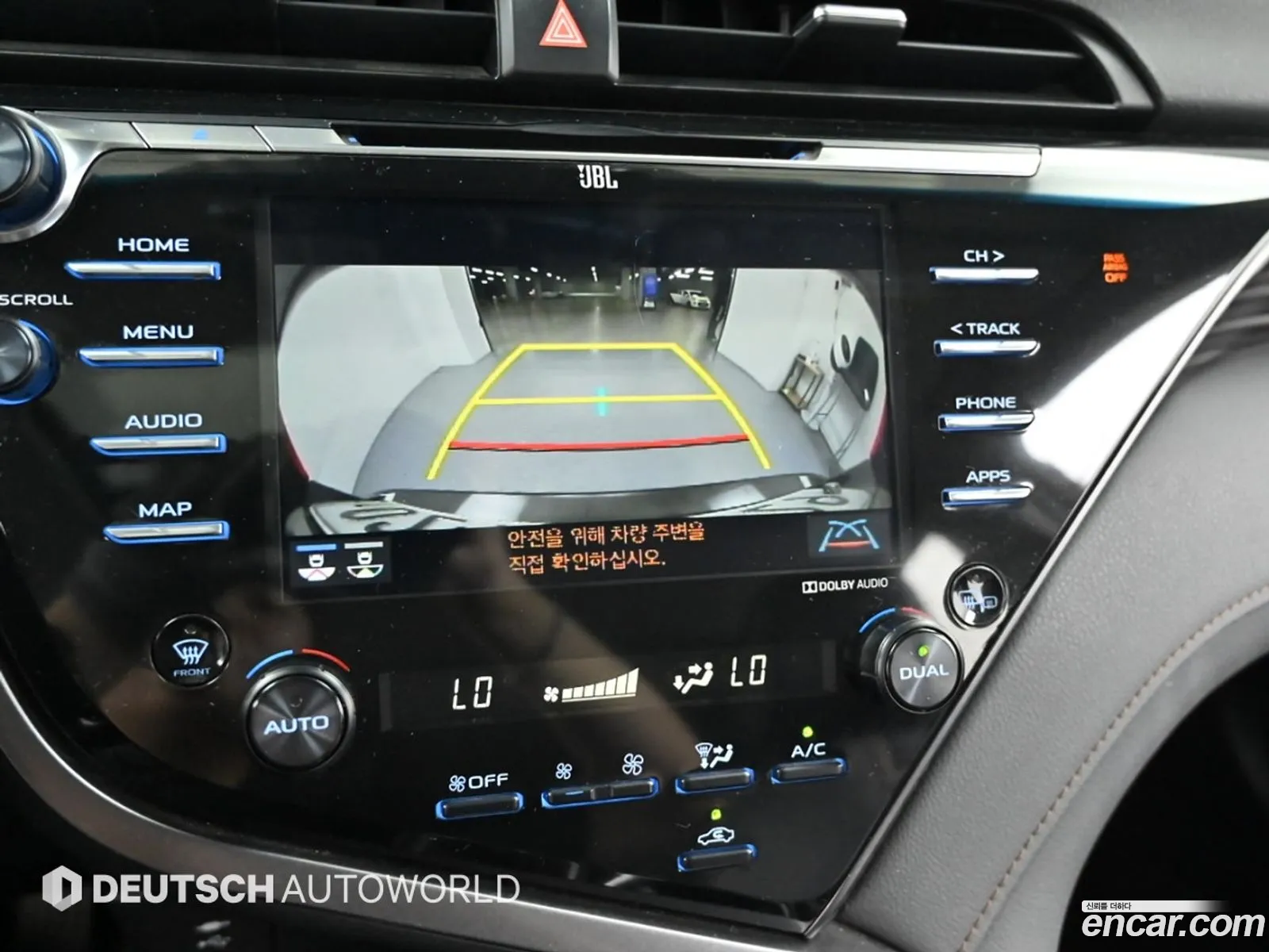 Toyota Camry 2018 — 9