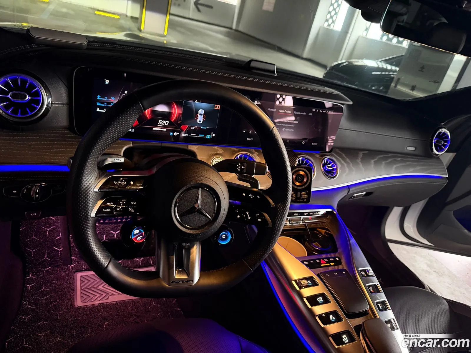 Mercedes-Benz AMG GT 2024 — 19