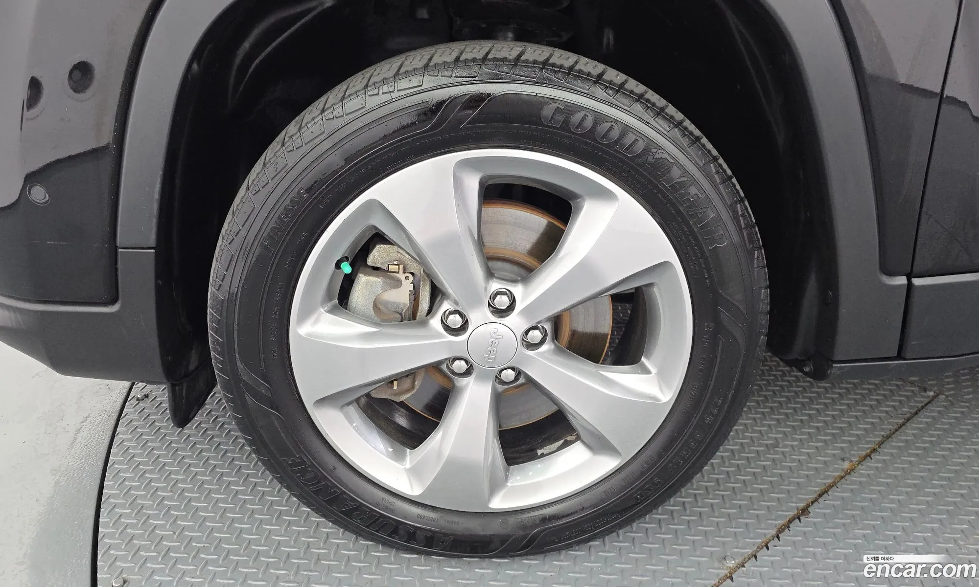 Jeep Cherokee 2021 1C4PJMDB0MD138134 — 4