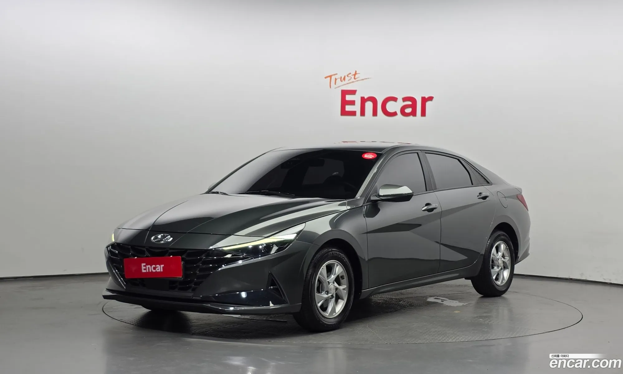Hyundai Elantra 2022 — 3