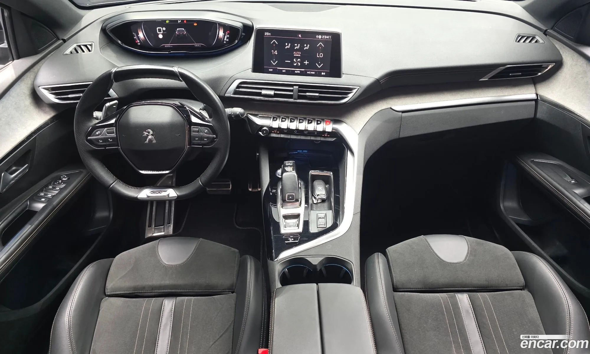 Peugeot 5008 2021 — 33