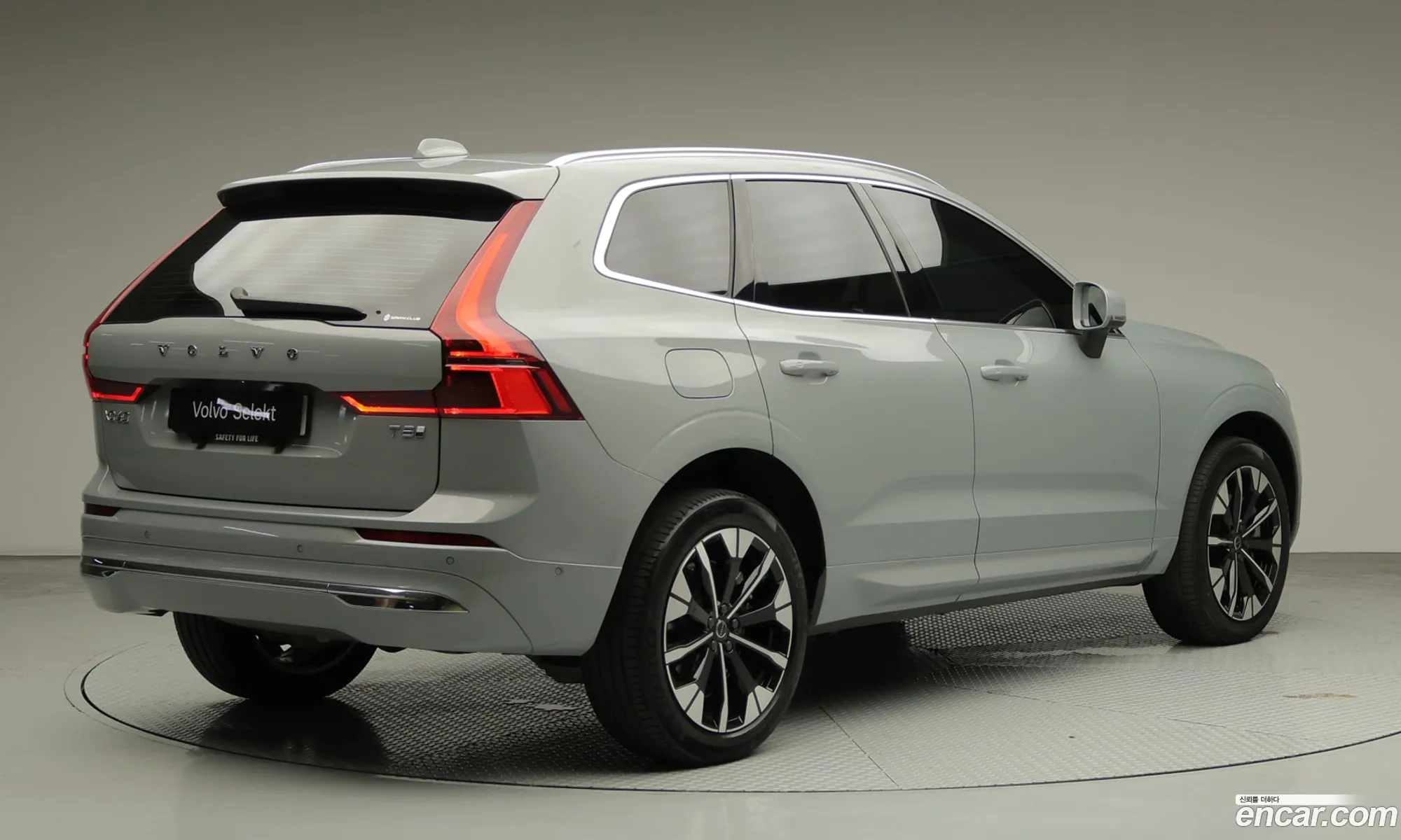 Volvo XC60 2025 — 4