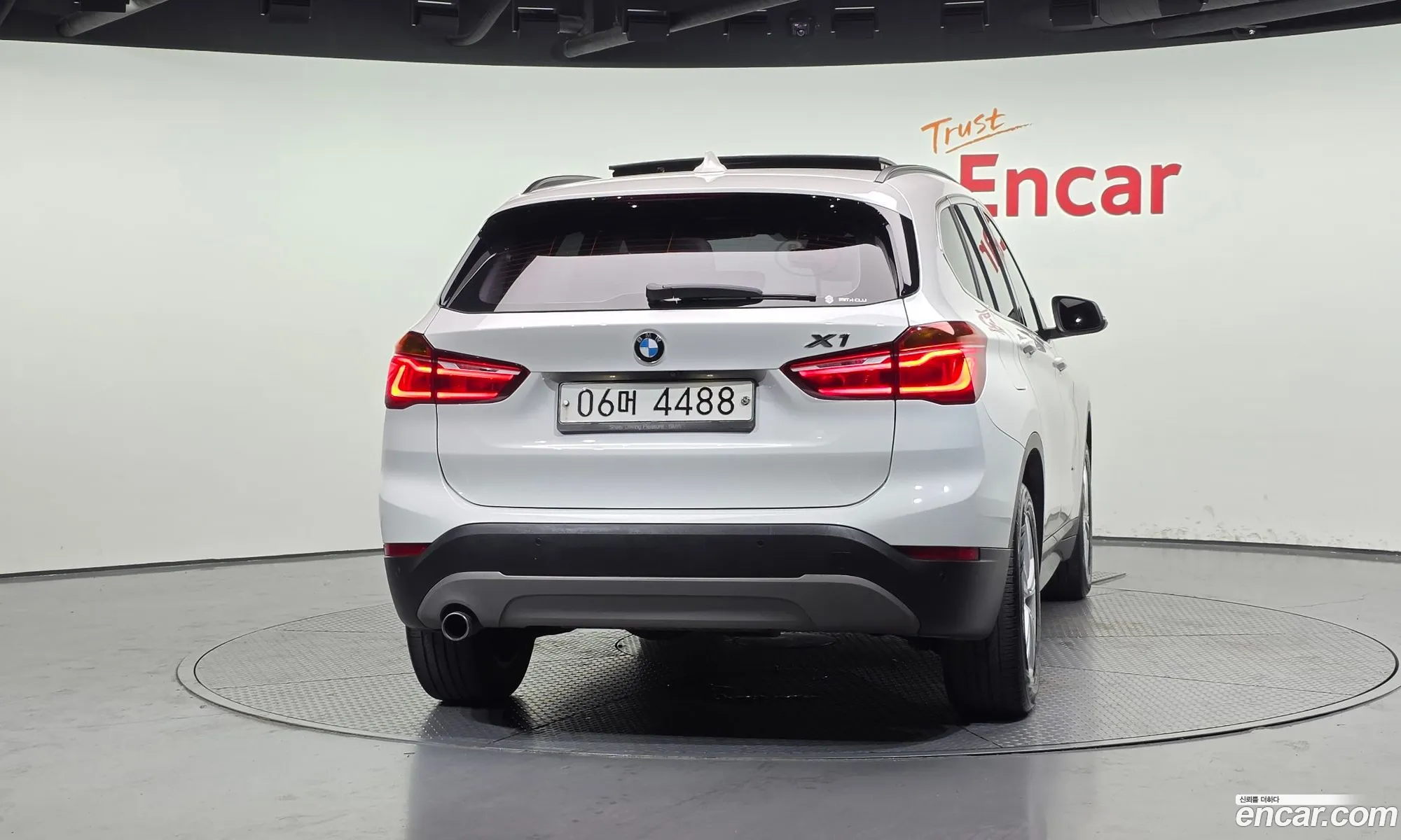BMW X1 2017 WBAHT9100H5J07199 — 3