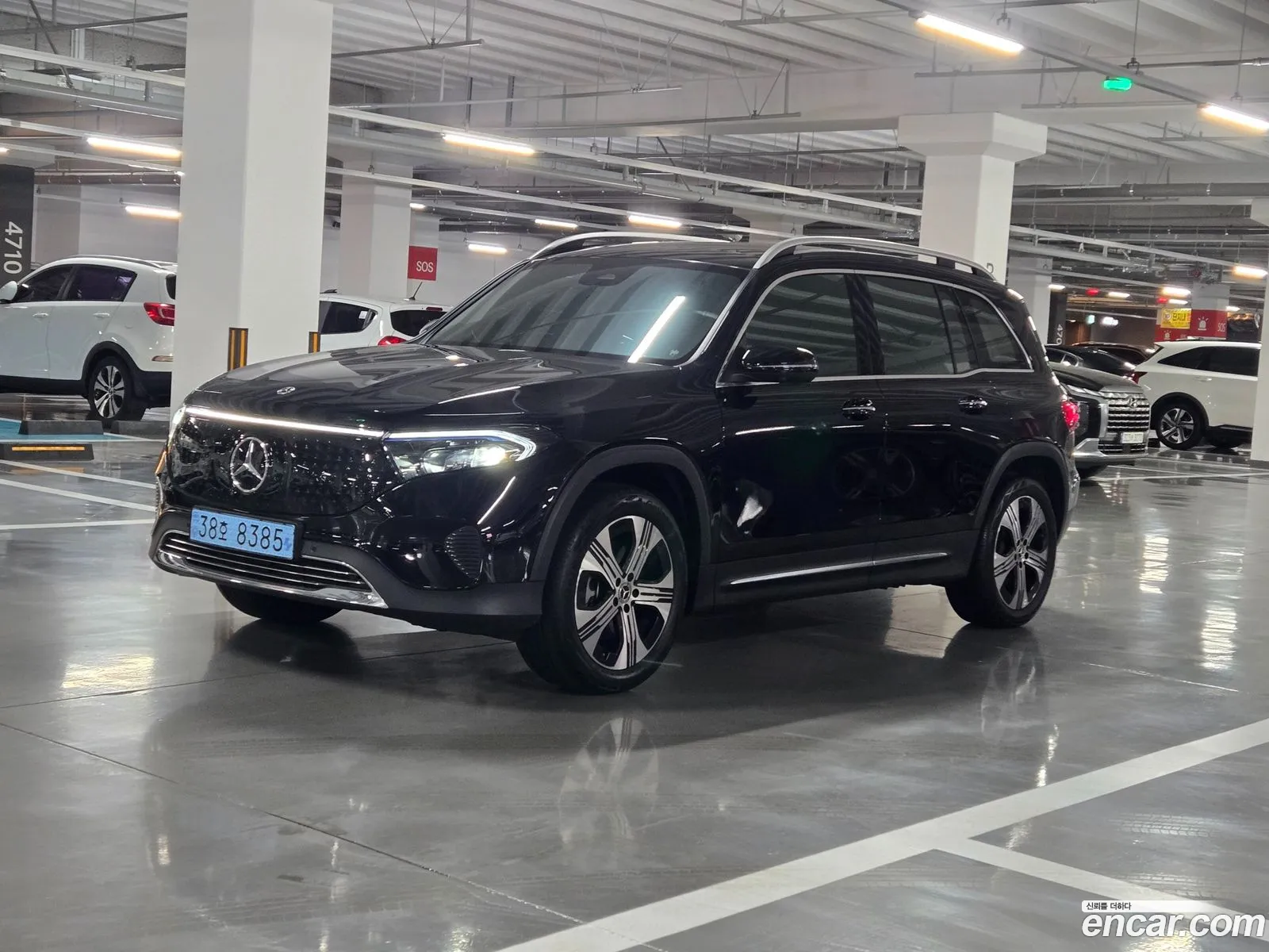 Mercedes-Benz EQB X243 2025 — 17