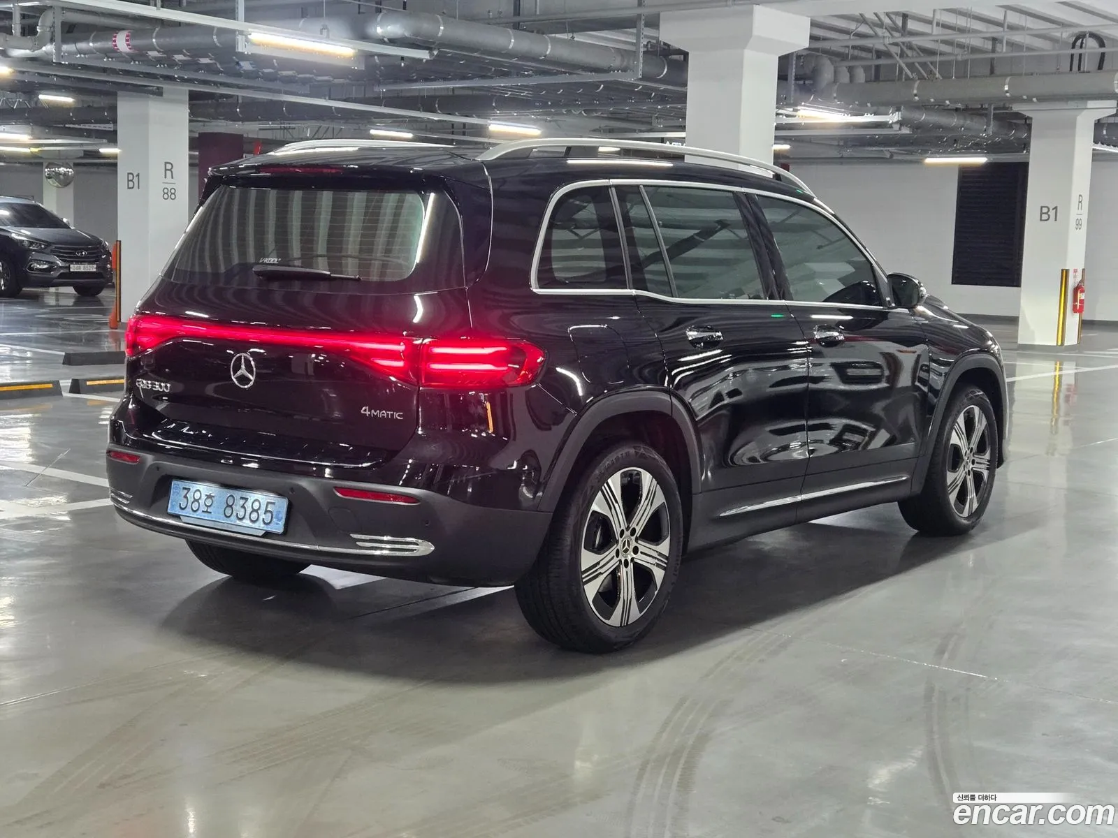 Mercedes-Benz EQB X243 2025 — 14